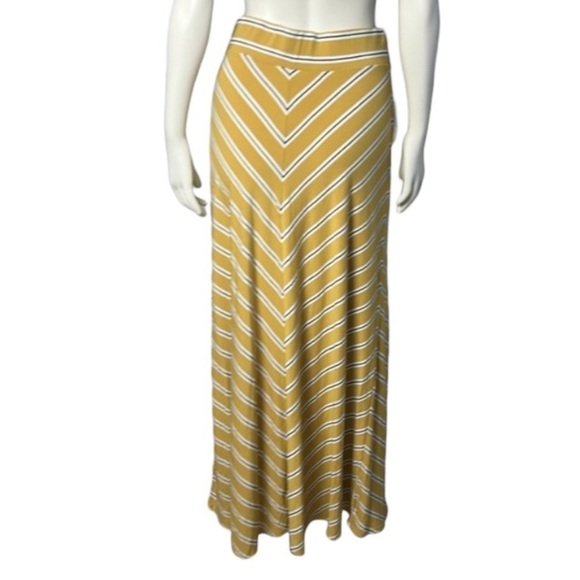 Westport Stripe Maxi Long Yellow Black White  Skirt Elastic Waist Size Medium - Picture 5 of 17